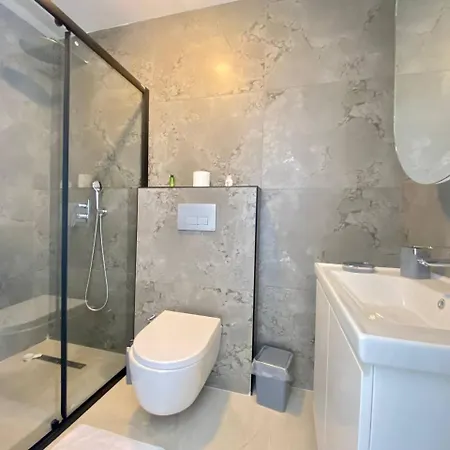 Boutique 16 - Experience