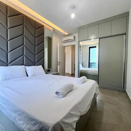 Boutique 16 - Experience Apartament *