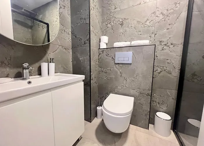 Boutique 16 - Experience אלאניה